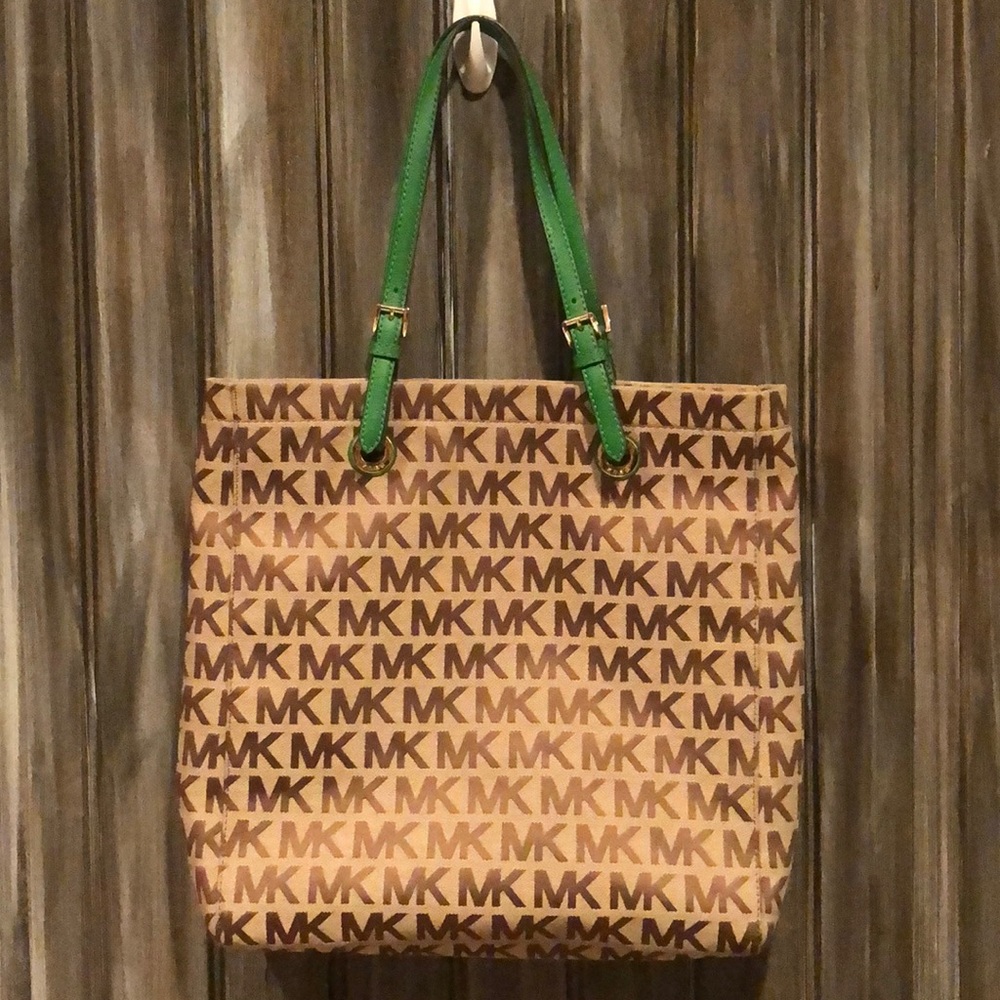 Michael Kors signature tote